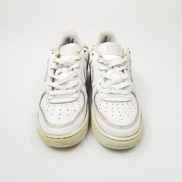 NIKE AIR FORCE 1 "AF1" LOW '07 Triple White  Sneakers. Size 7Y Women's Size 8.5 - Picture 2 of 10